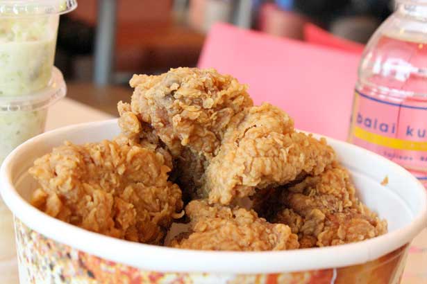 Fried chicken bucket Sun Valley CA