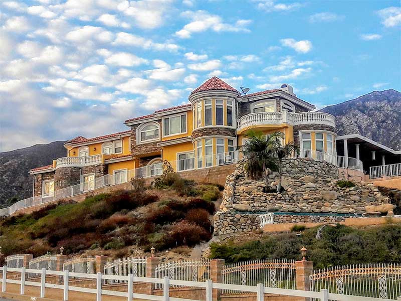 Sun Valley CA hillside mansion