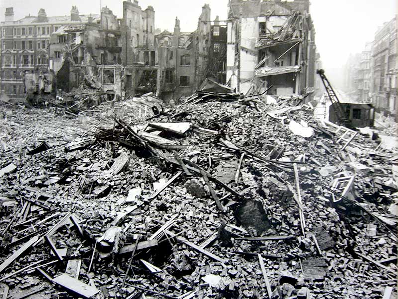 Bomb damage to London in World War 2