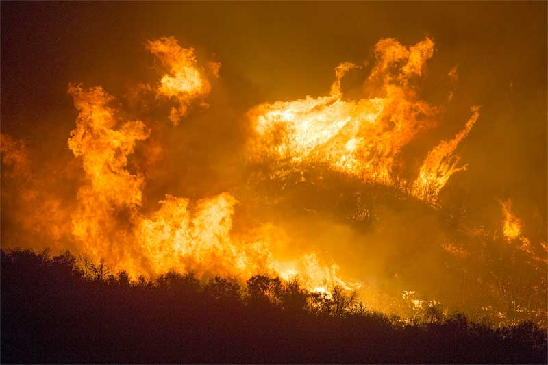 La Tuna Canyon Fire Near Sun Valley CA 2017